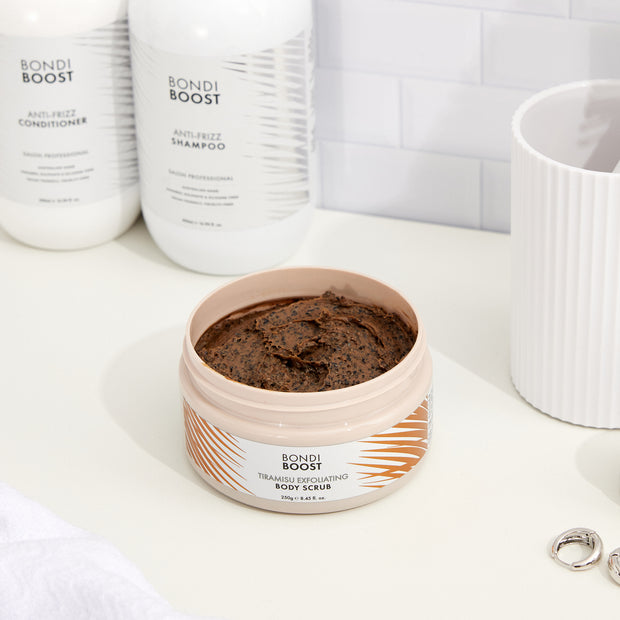 Tiramisu Exfoliating Body Scrub Lifestyle